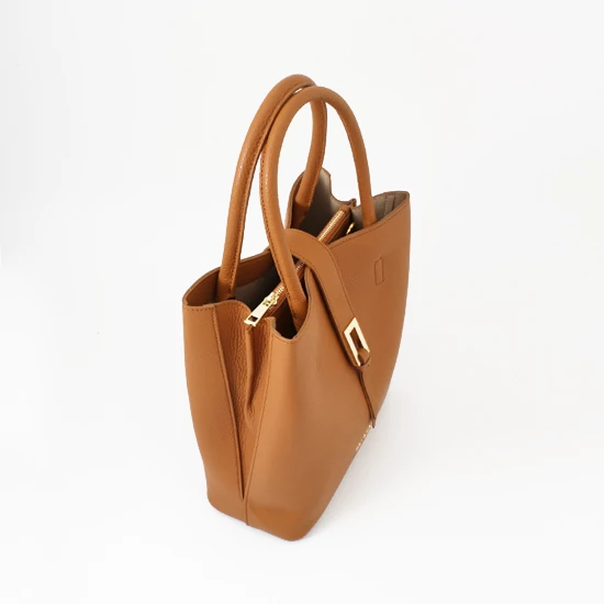 April camel bőrtáska