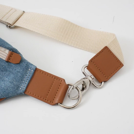 Farmer sötétkék crossbody táska