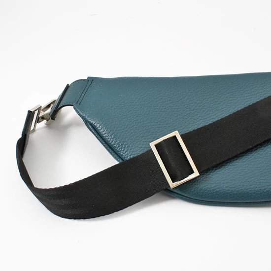 Petrolkék crossbody bőrtáska