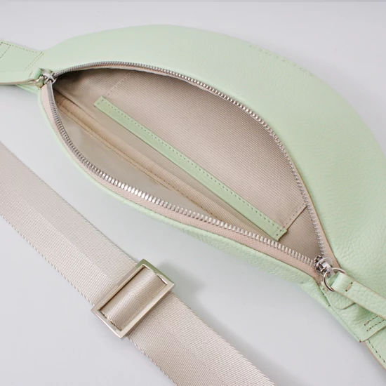 Pisztáciazöld crossbody bőrtáska