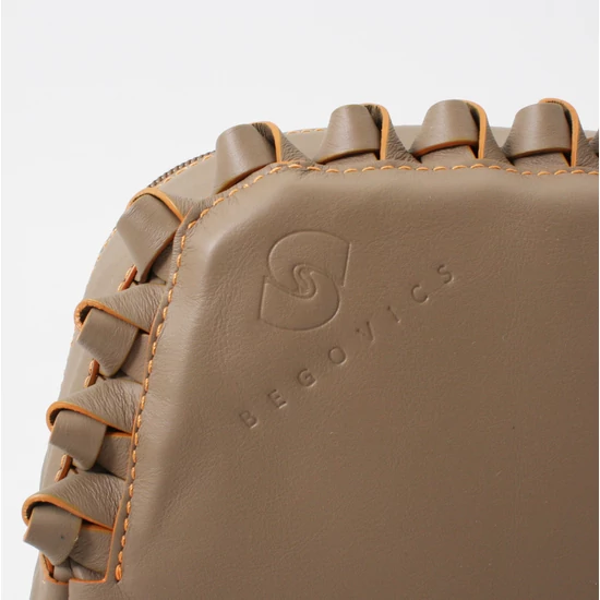 Női kávébarna kistáska-variationBEG003