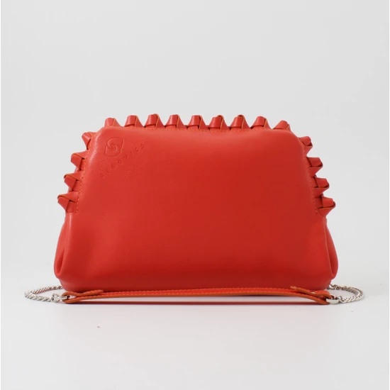 Női paprikapiros  variálható láncos, bőrtáska