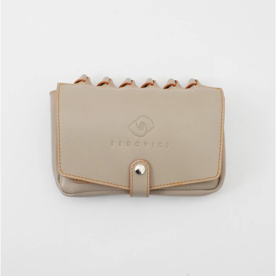 Mini beige övtáska 