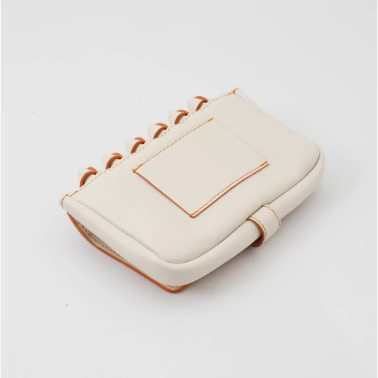 Krém kistáska övre - smallBEG004 