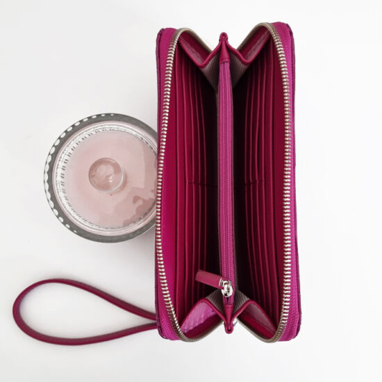 Női bíbor lila bőr pénztárca belső kép