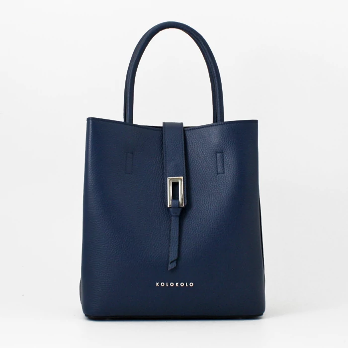 Női sötétkék bőrtáska