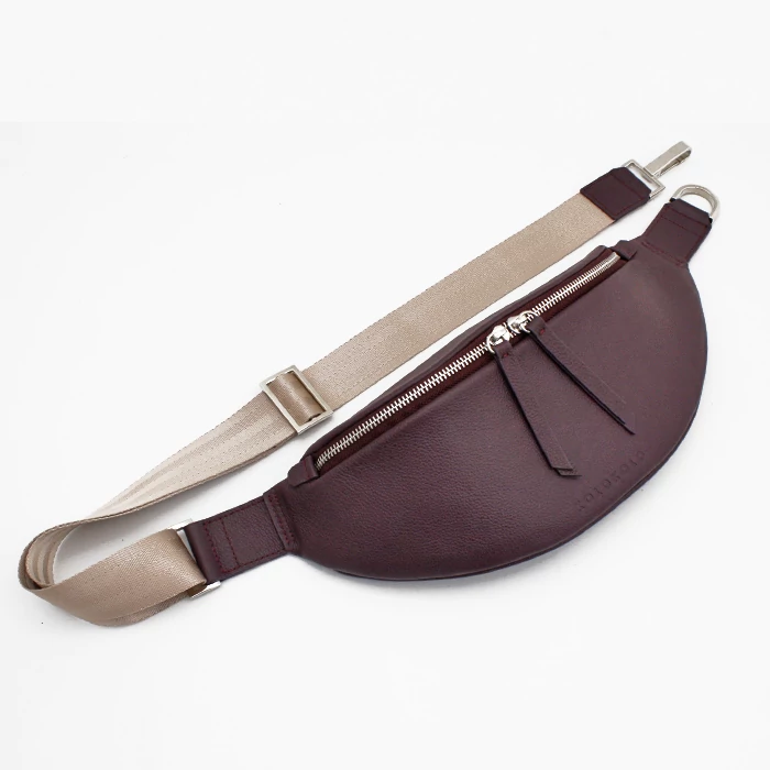 Padlizsánlila crossbody állítható pántokkal