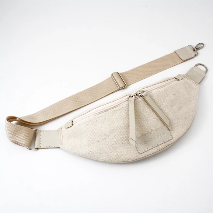 Fekete vászon crossbody táska állítható pántokkal