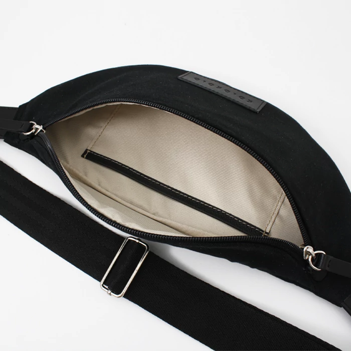 Kolokolo Lumen vászon crossbody táska - fekete - 2